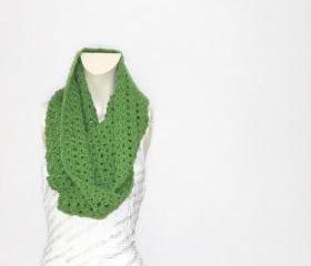 Cowl Scarf // Infinity Scarf in Apple Green